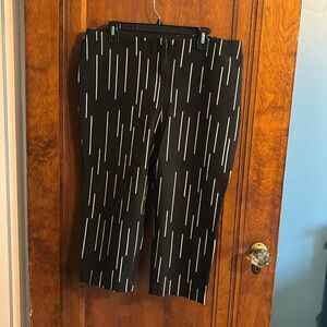 Alfani Black and White Stripe Capri Pant w/ Stretchy Waistband Size 18